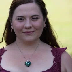 Chele Cooke, author of Dead and Buryd