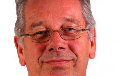 Headshot of James Minter