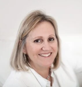 Carol Cooper headshot