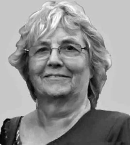 Headshot of Rosalind Minett