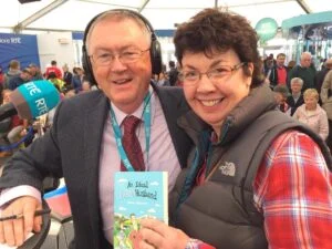 book-marekting-shots-in-dark-nov-2016-2jpg