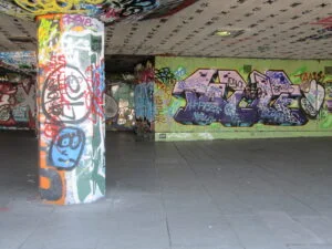 Books on the Underground is one of the many ways art can transform our cities for the better.