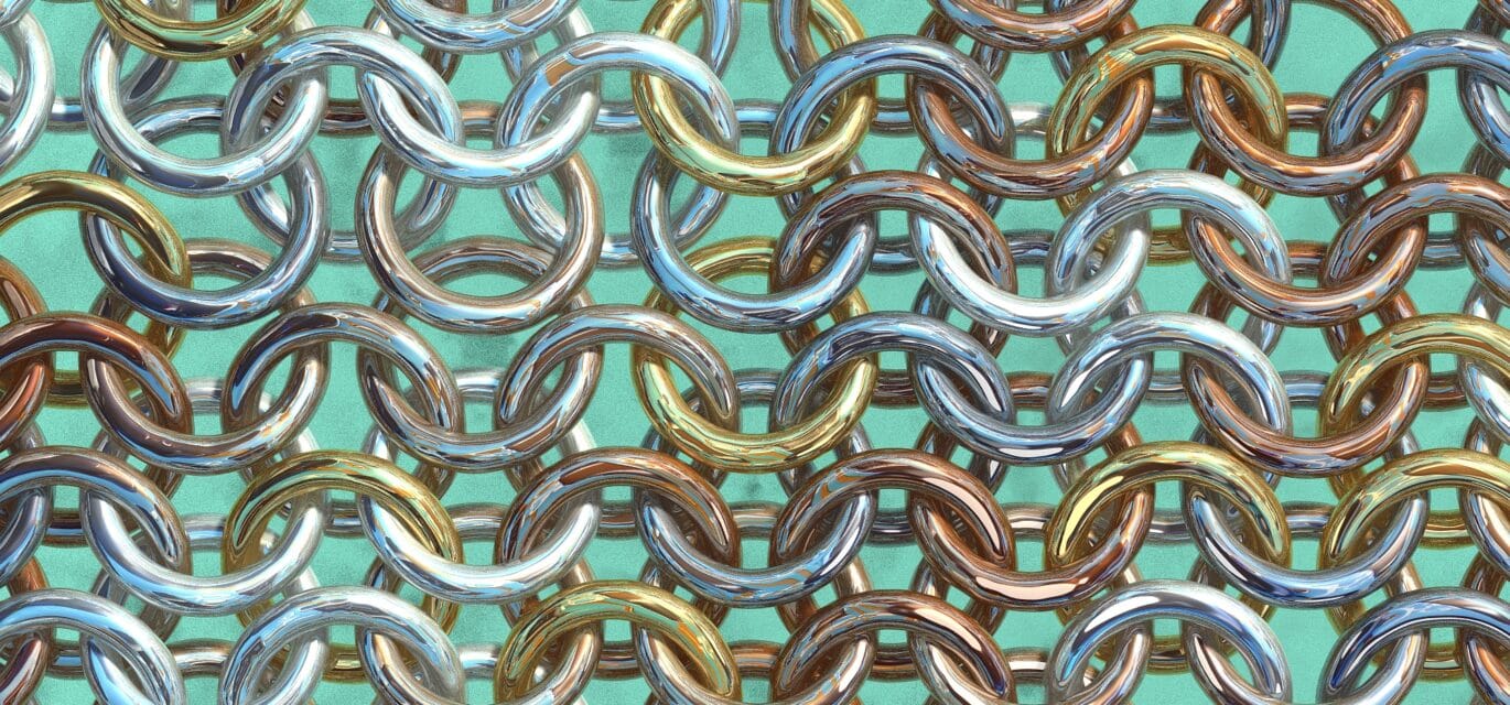 grid of metal chain links all interconnected