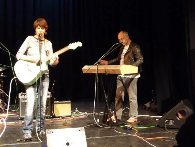 photo of howard in a band