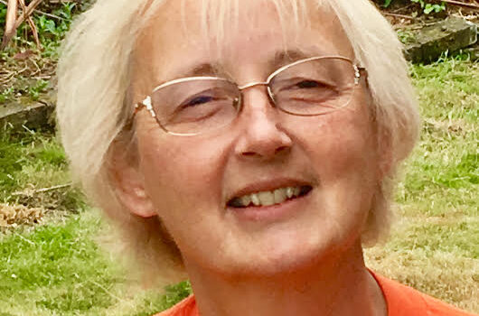 headshot of Lynn Florkiewicz